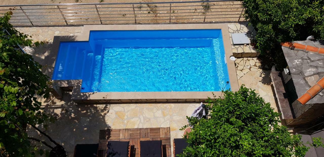 Villa Sukara Макарска Екстериор снимка